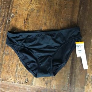 Perry Ellis black swim bottoms